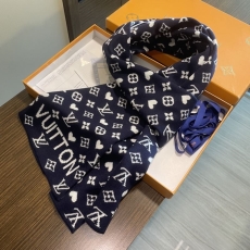 Louis Vuitton Scarf